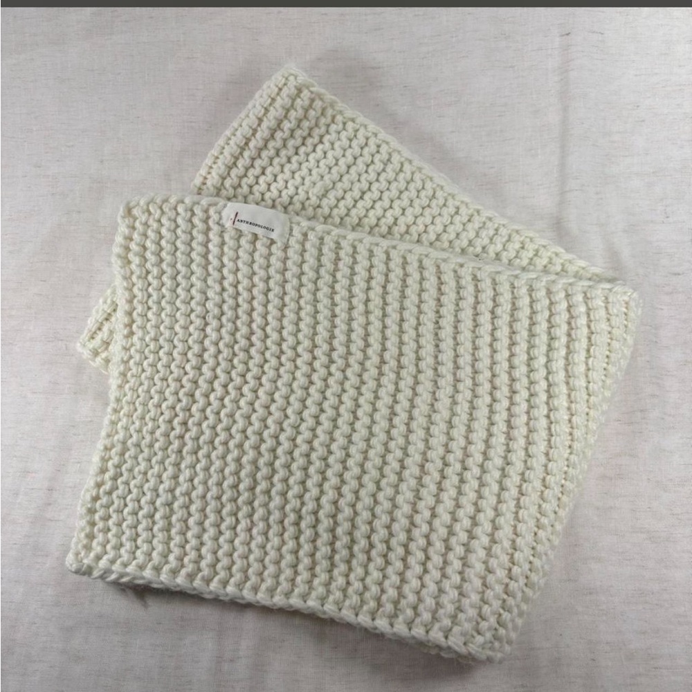 Anthropologie Ivory Knit Rectangle Scarf Women Winter Solid